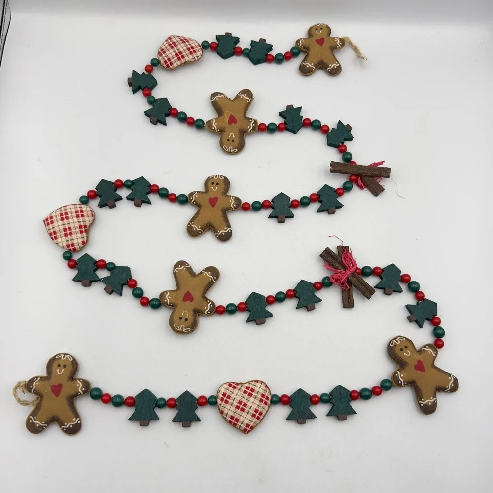 Primitive Christmas Gingerbread Man Wood Tree Plaid Heart Garland 75